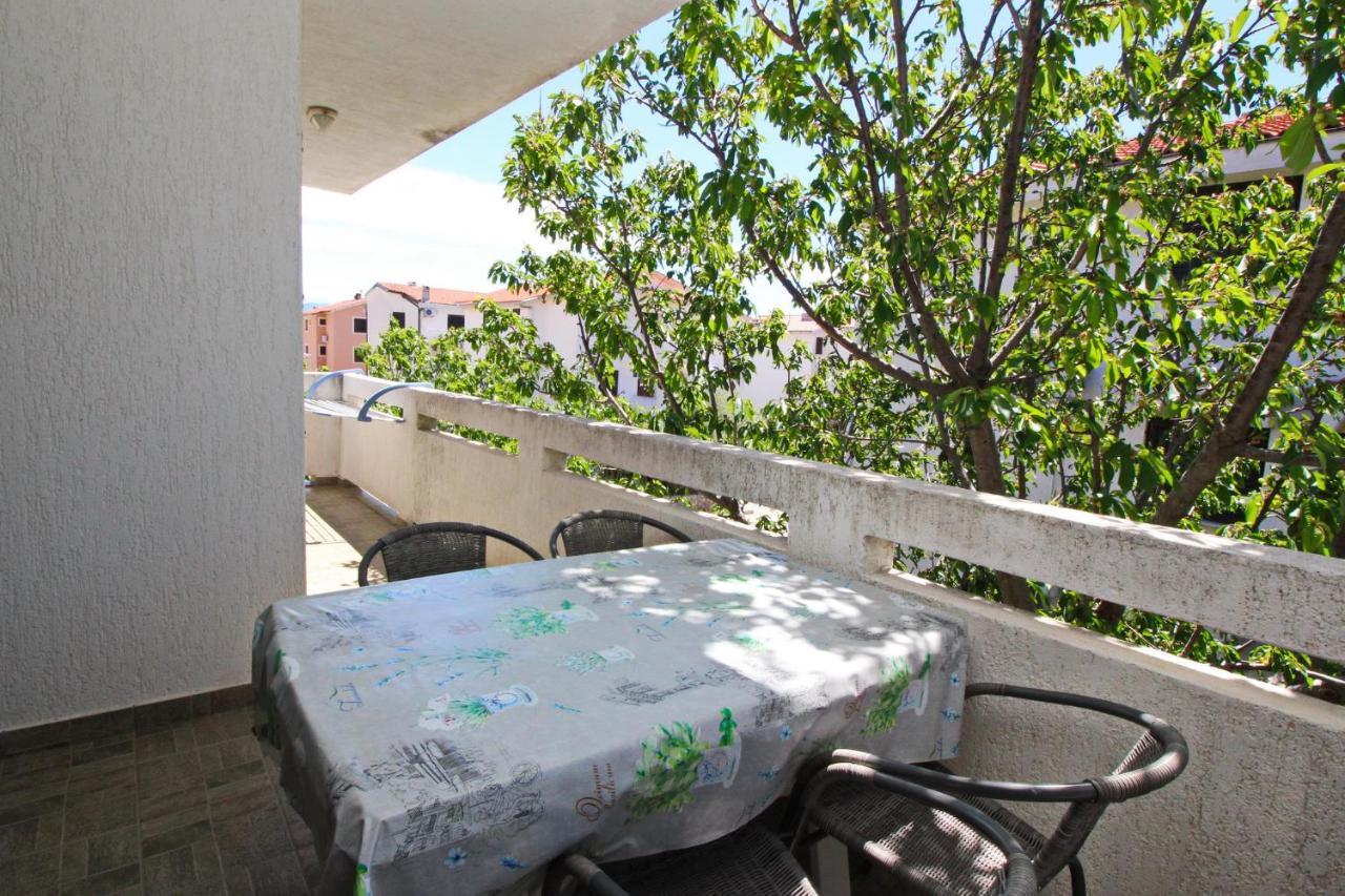 Apartments Mohar II Baška Exterior foto